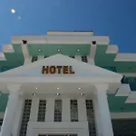The City Gate Hotel